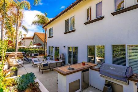 Carlsbad Dream House With Hot Tub Walk To Beach Kültér fotó